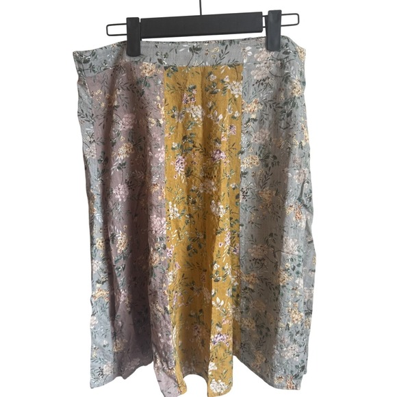 Natural Life Multicolor Floral‎ Skirt Size Large Women's Great Condition - Picture 1 of 2
